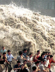 亚洲海啸:死亡之浪